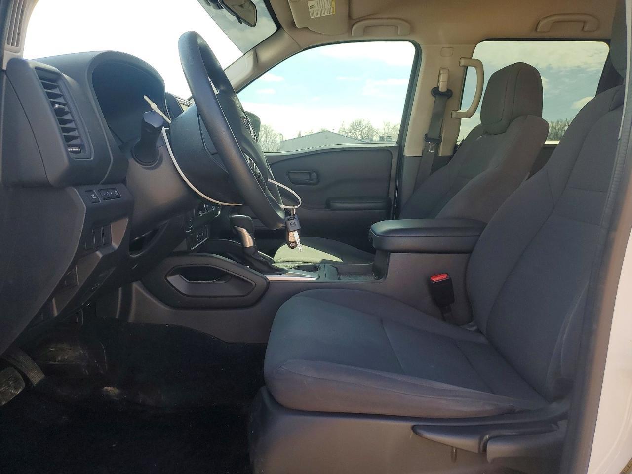 2022 Nissan Frontier S