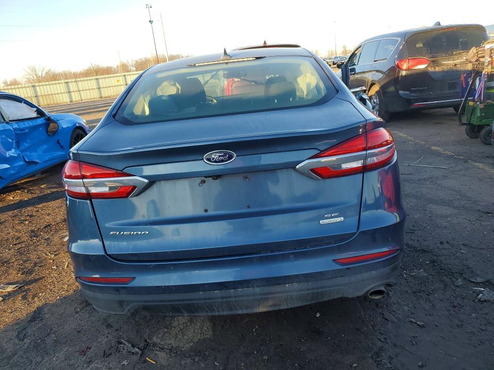 2019 Ford Fusion se