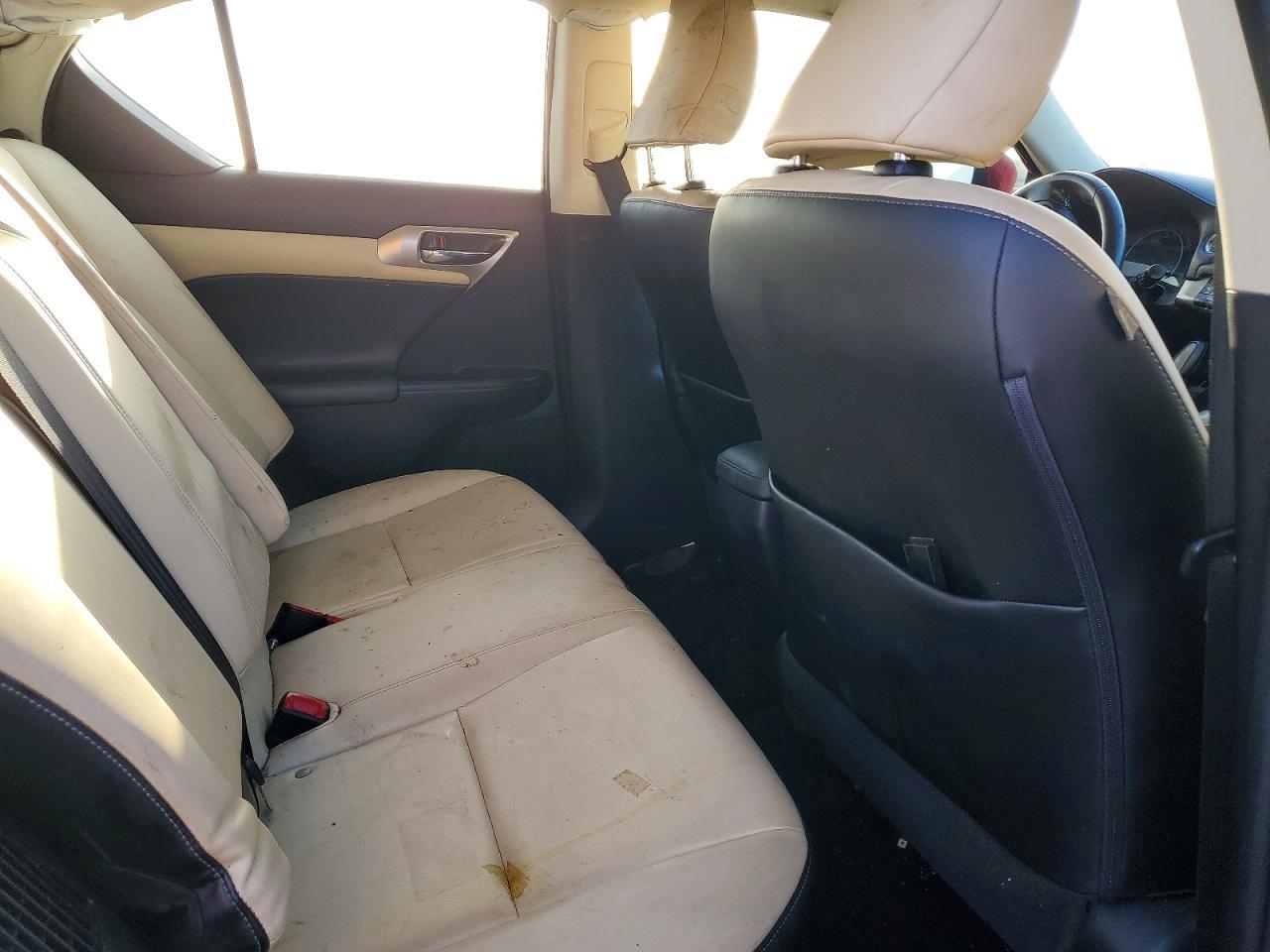 2014 Lexus Ct 200h Base
