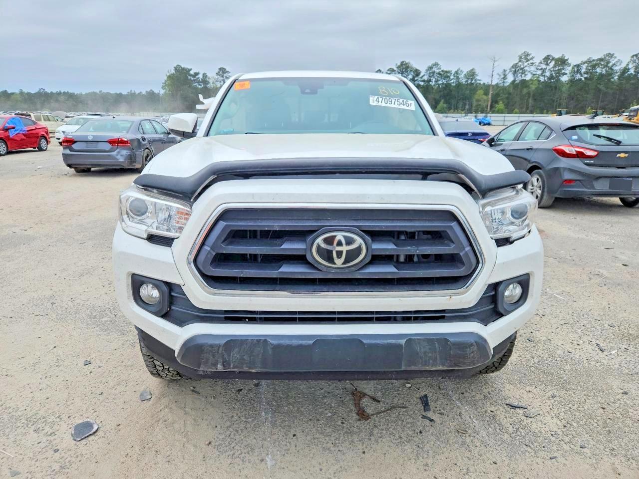 2020 Toyota Tacoma SR5