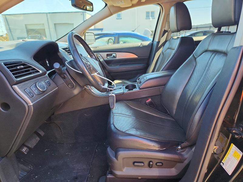 2011 Lincoln Townhouse MKX