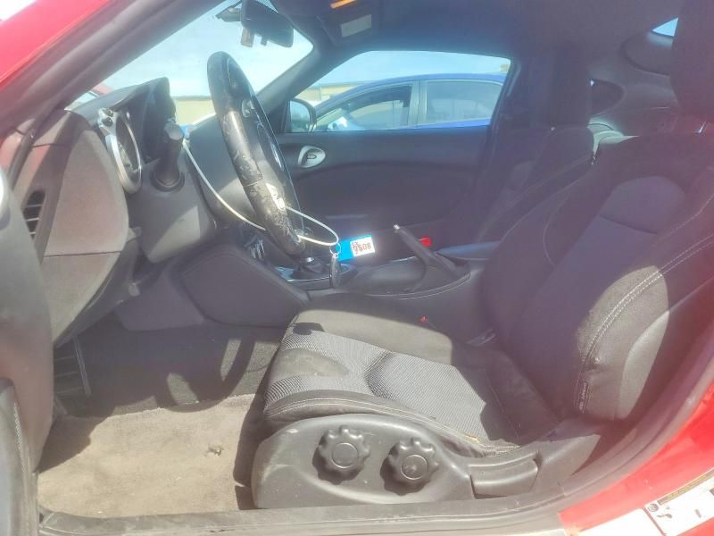 2009 Nissan 370z Base