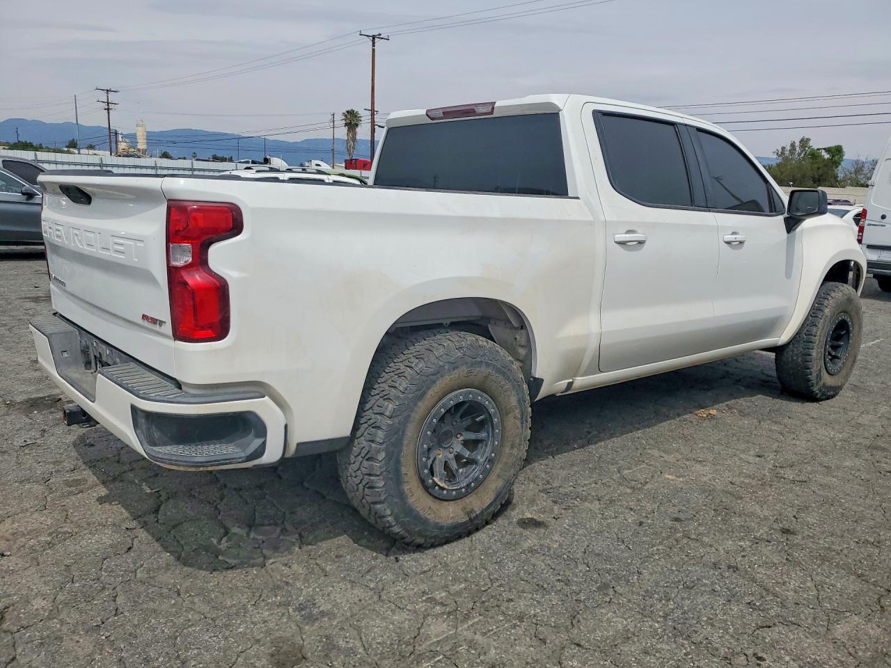 2020 Chevrolet Silverado C1500 RST