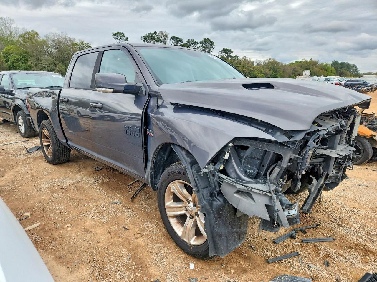 2015 Dodge RAM 1500 Sport