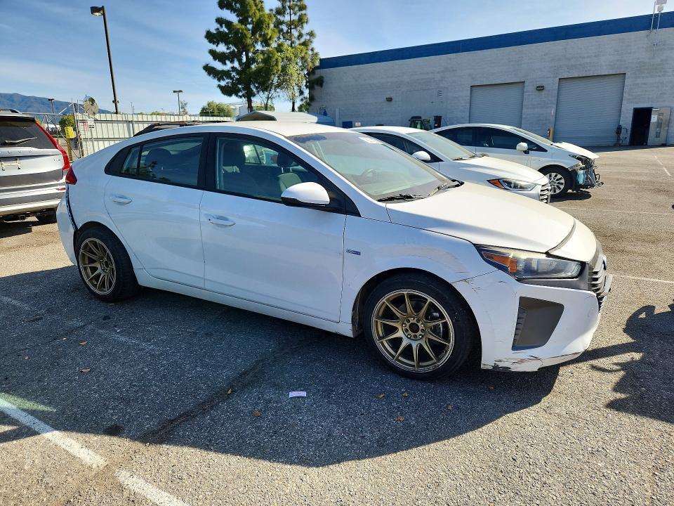 2019 Hyundai Ioniq Hybrid Blue