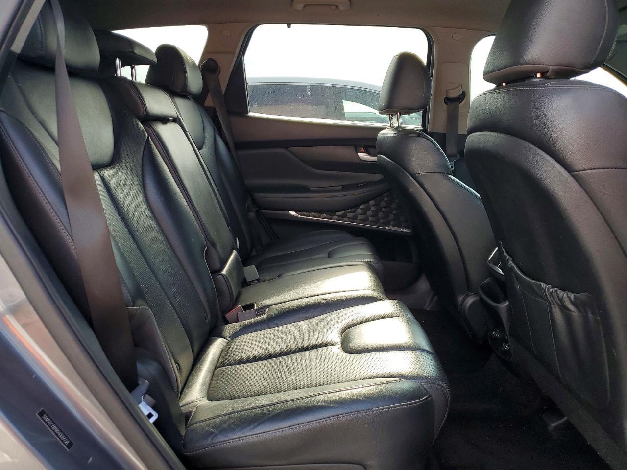 2019 Hyundai Santa fe Limited 2.4l