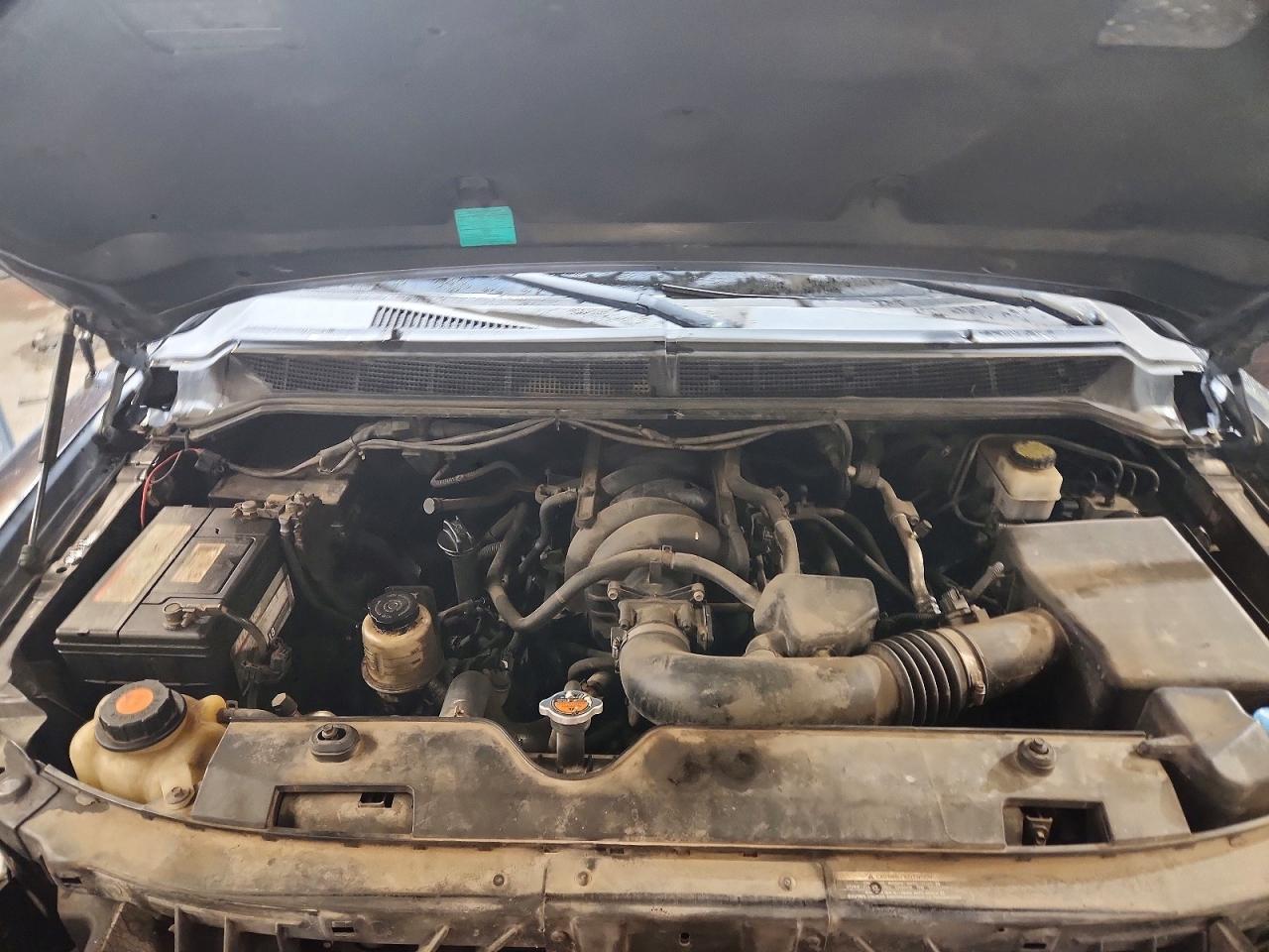 2010 Nissan Titan SE