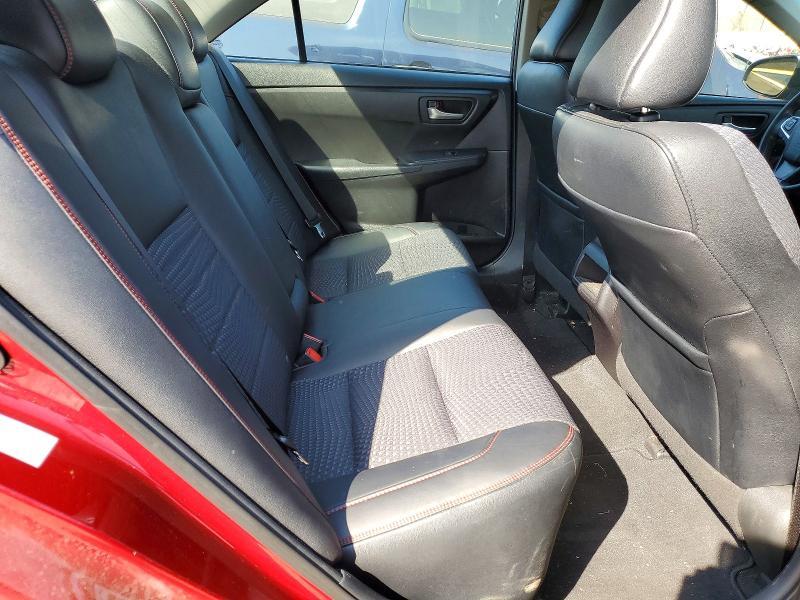 2015 Toyota Camry se