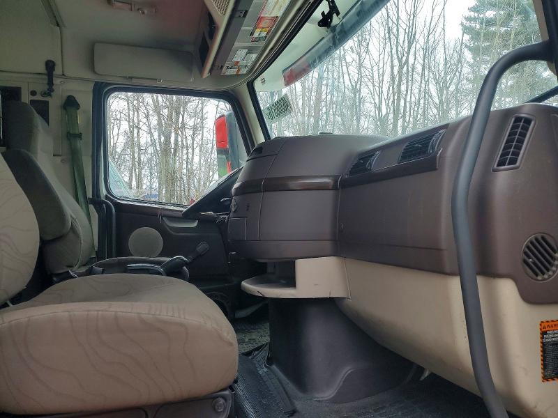 2015 Volvo Vnl Semi Truck