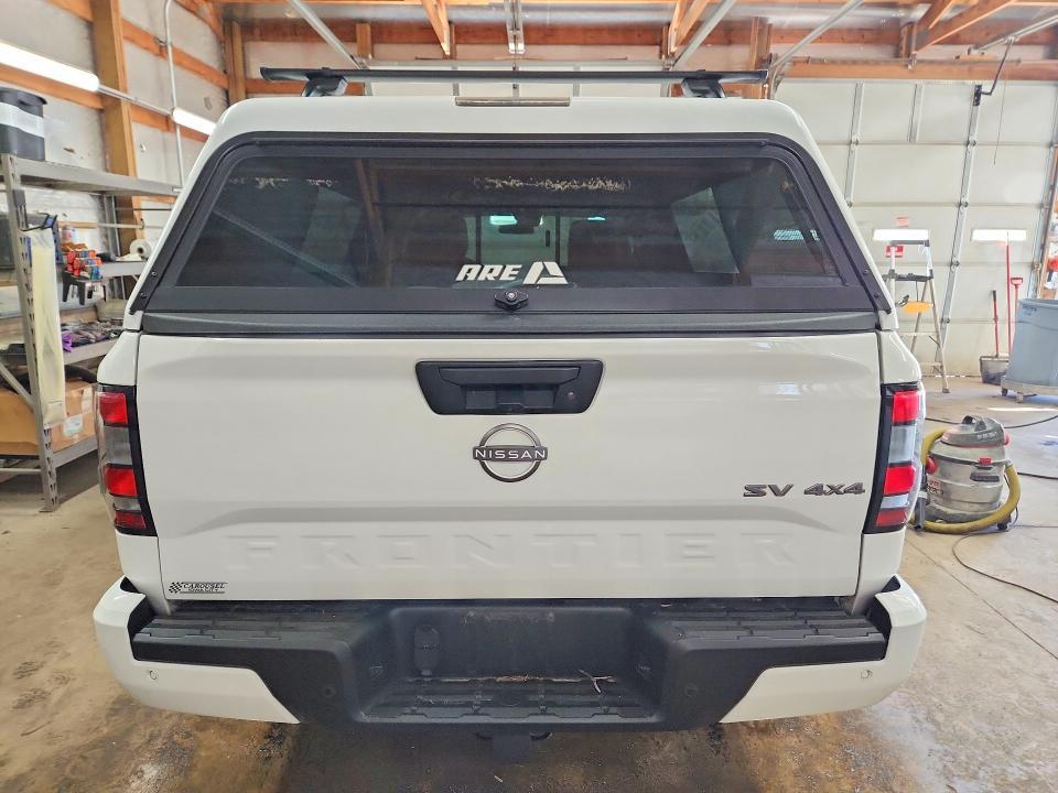 2022 Nissan Frontier sv