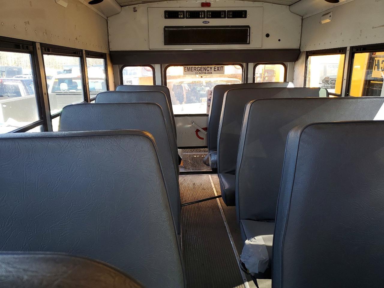 2011 Chevrolet 2011 Collins Bantam G3500-School Bus