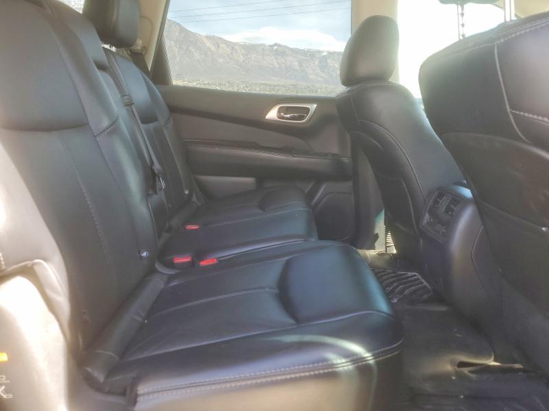 2014 Nissan Pathfinder sl