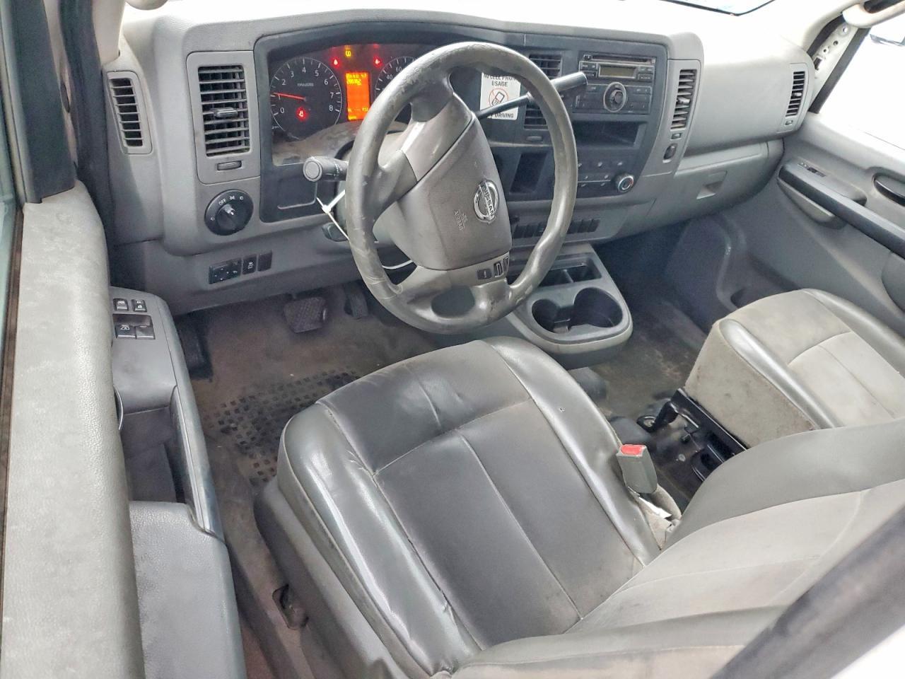 2014 Nissan NV 2500 Utility / Service Van