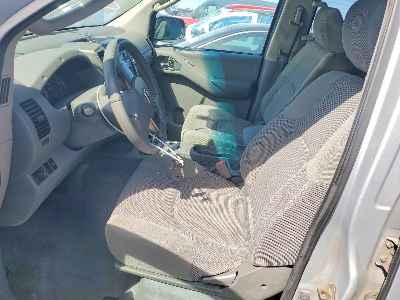 2011 Nissan Frontier S