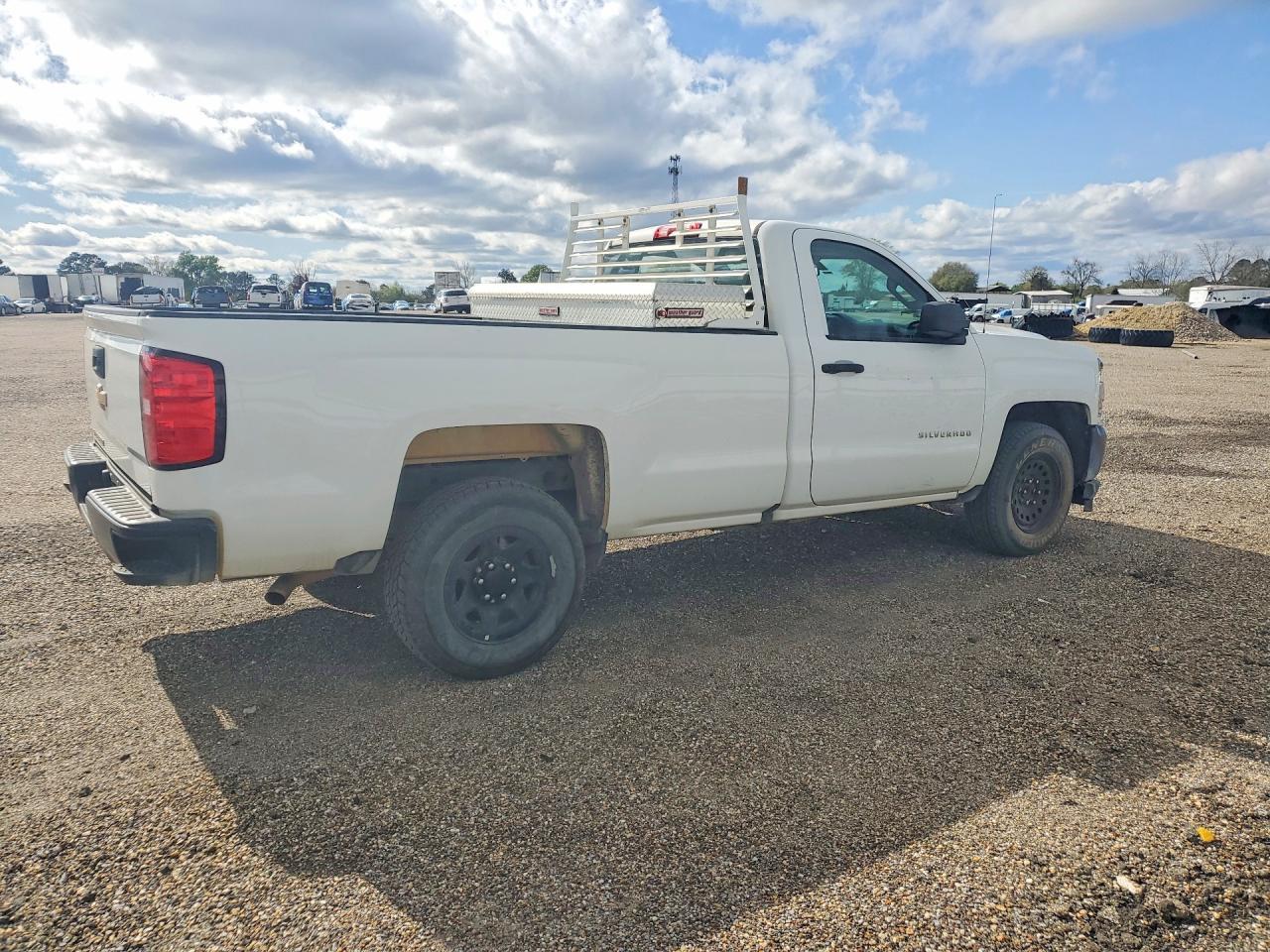 2018 Chevrolet Silverado C1500