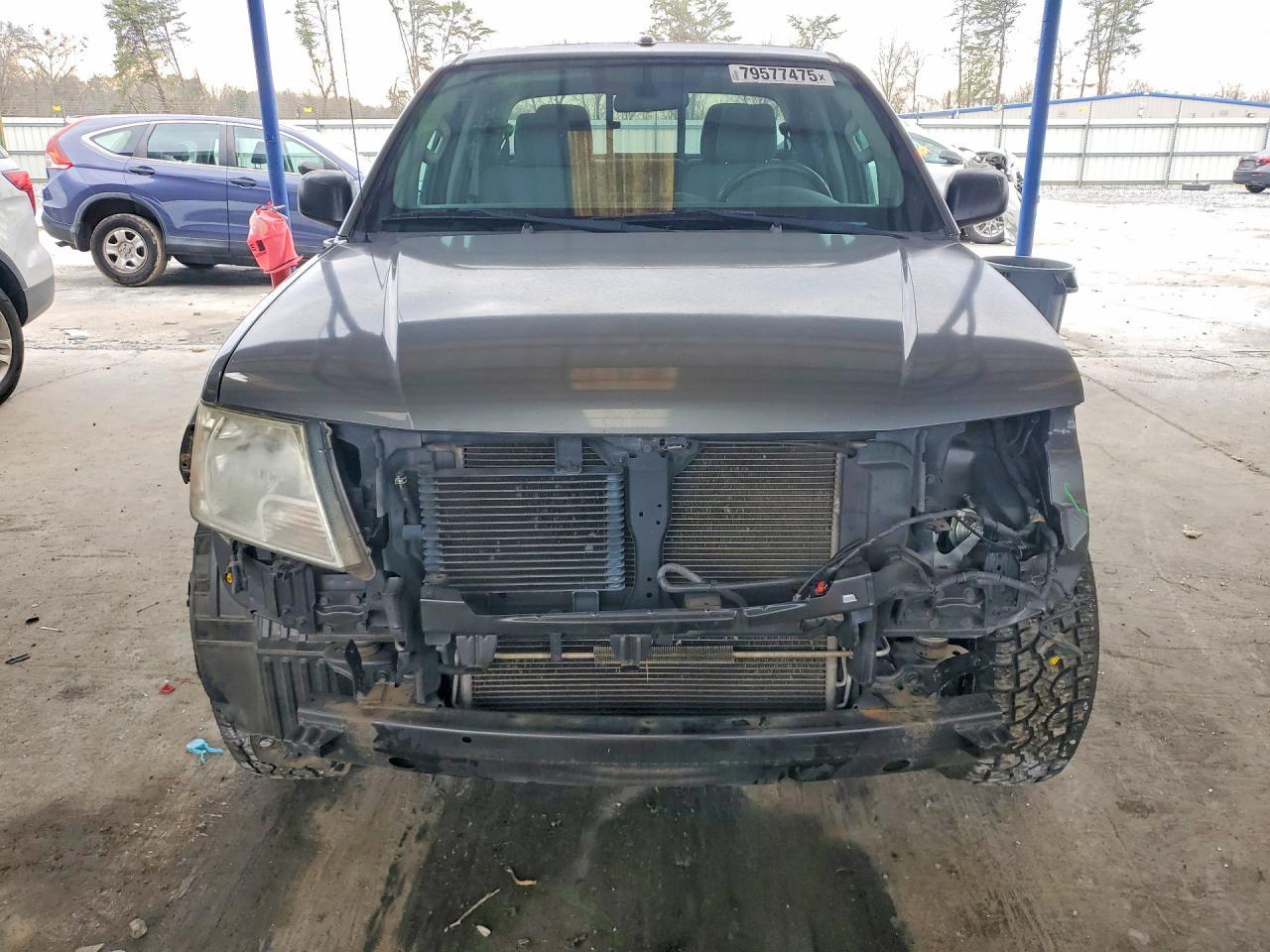 2016 Nissan Frontier SV