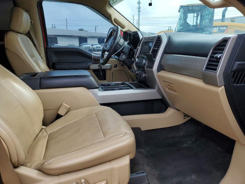 2018 Ford F350 Super Duty Flatbed Truck