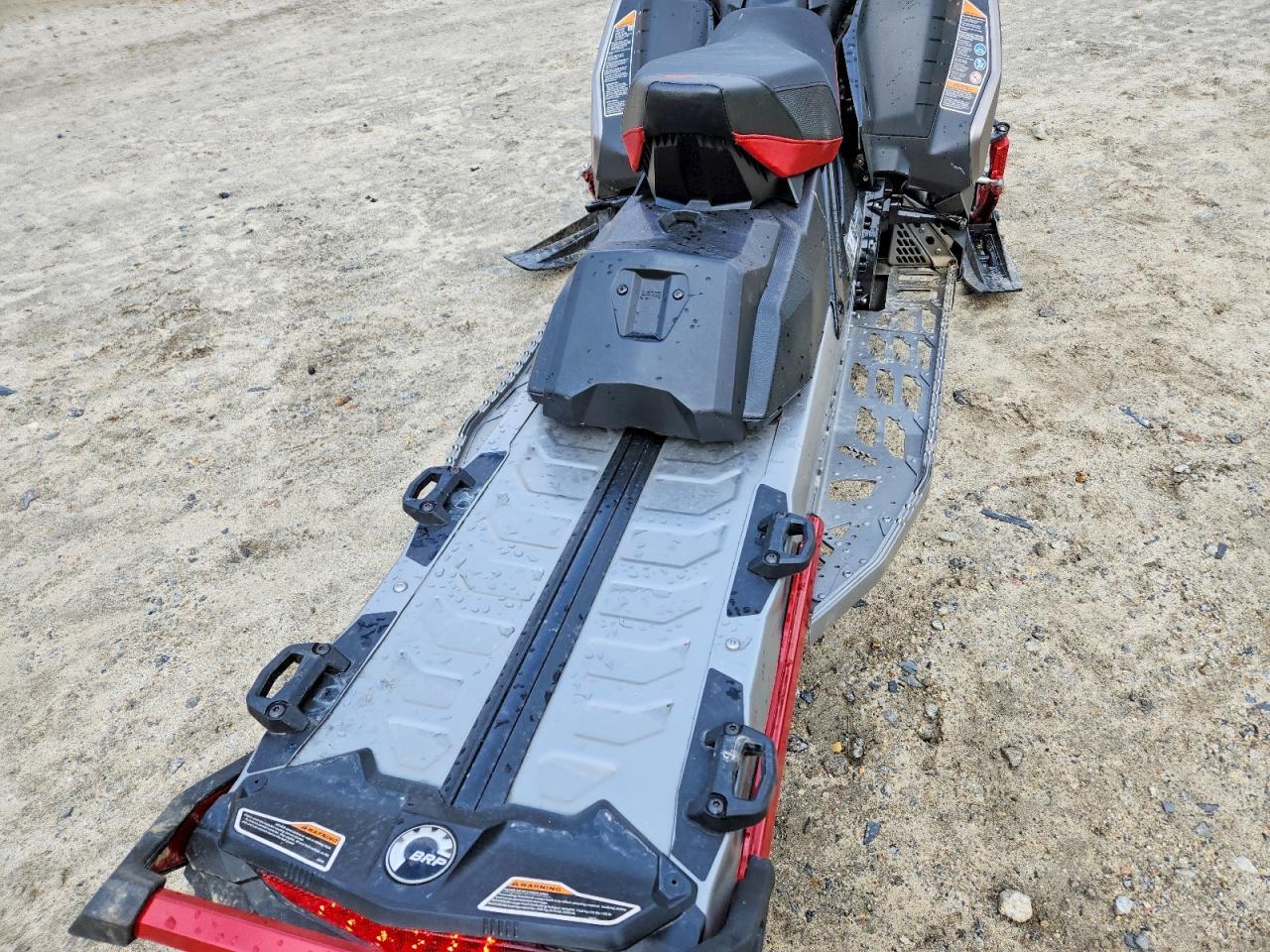 2023 Skidoo Renegade X-RS 850
