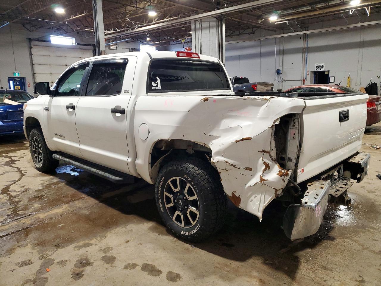 2017 Toyota Tundra SR5