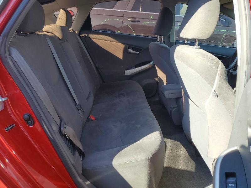 2010 Toyota Prius ii