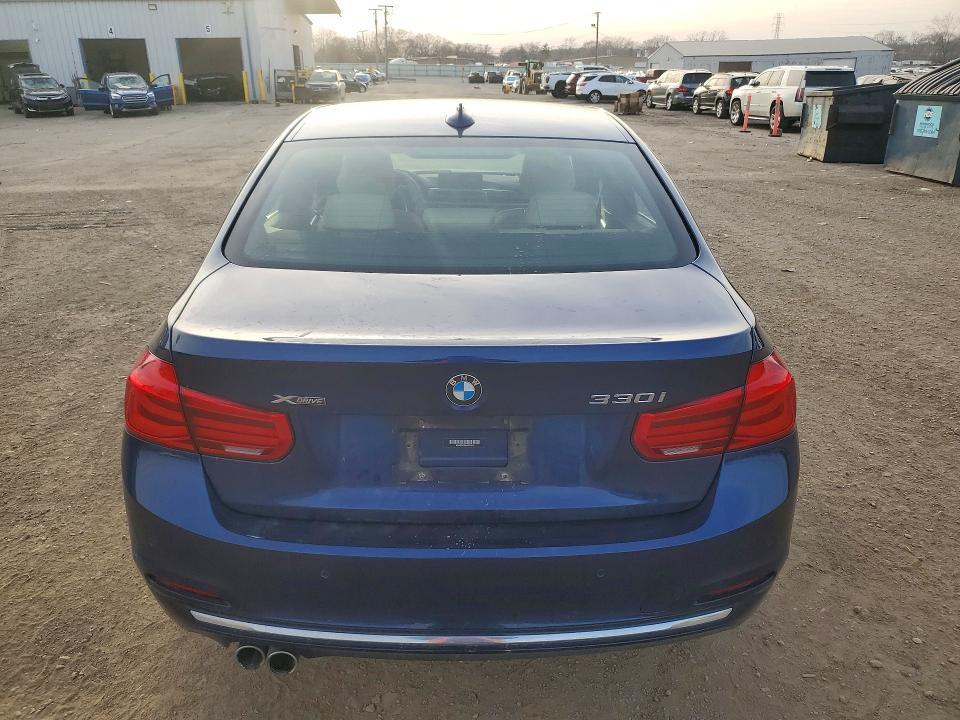 2018 BMW 330 xi