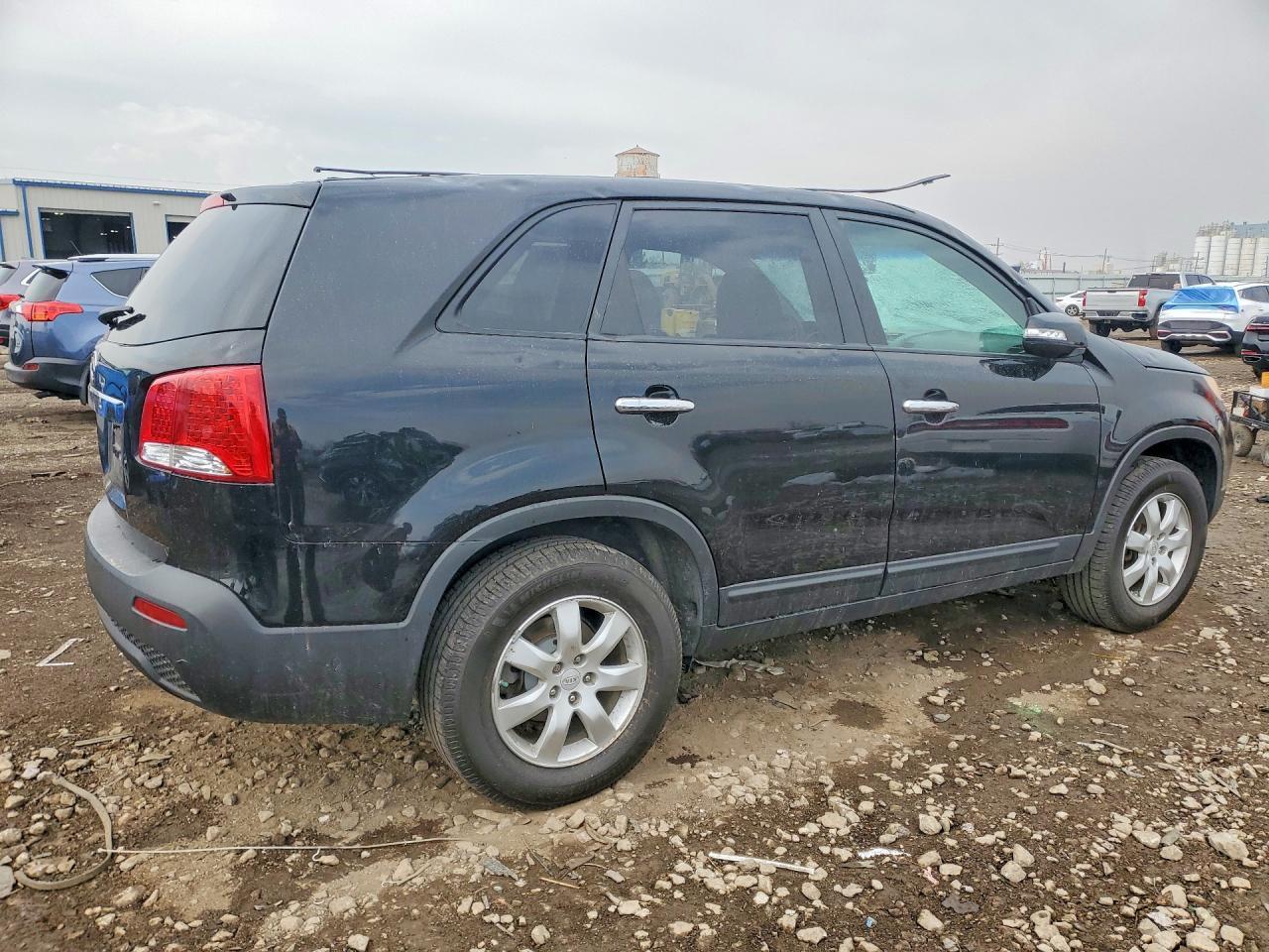 2011 KIA Sorento lx