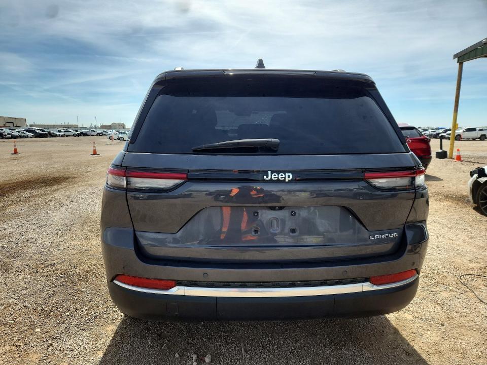 2023 Jeep Grand Cherokee Laredo