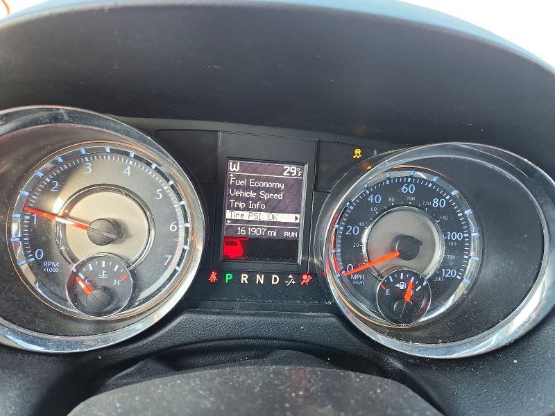 2014 Chrysler Town & Country Touring l