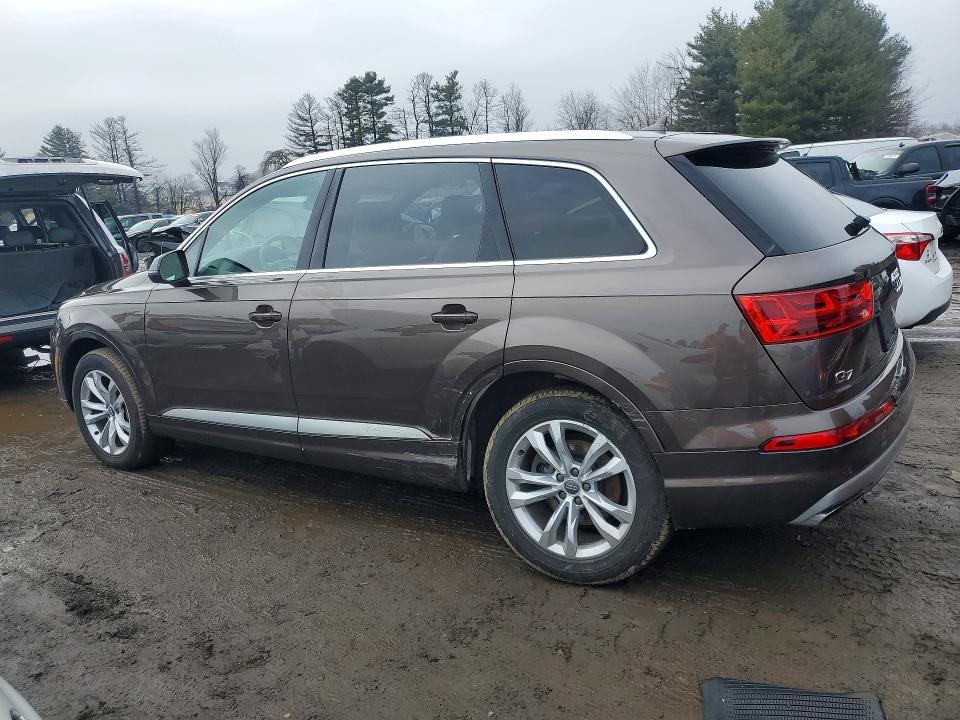 2017 Audi Q7 Premium Plus