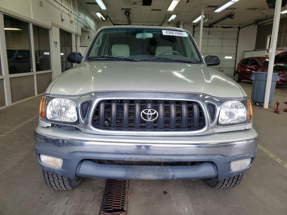 2001 Toyota Tacoma Base