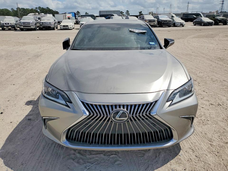 2021 Lexus Es 350 Base