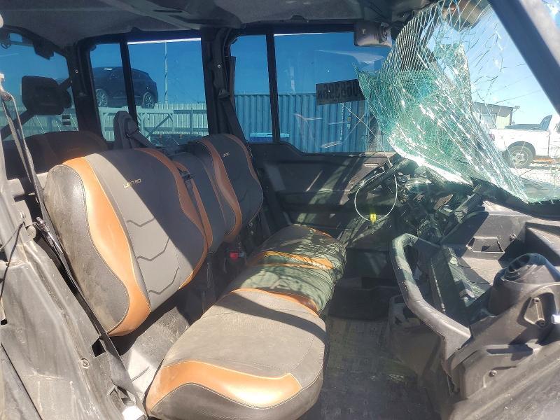 2023 Can-Am Defender Utility Vehicle