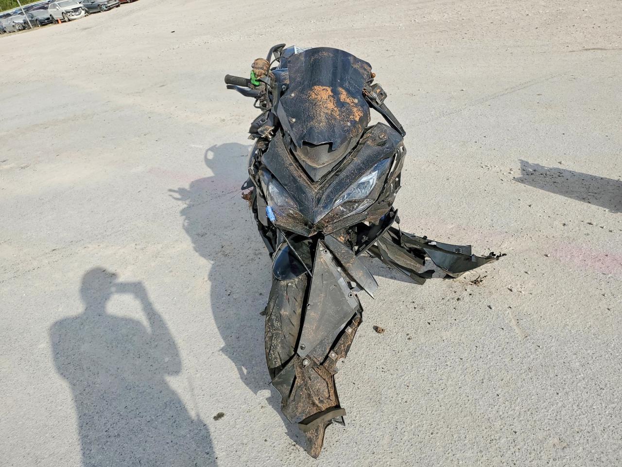 2025 Kawasaki ZX1100 H