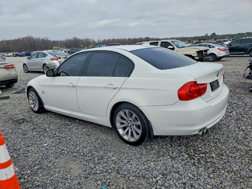 2011 BMW 328 xi Sulev
