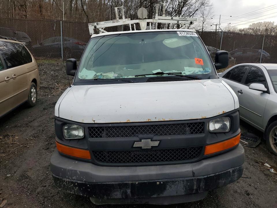 2010 Chev Rolet Express 2500 Utility / Service van
