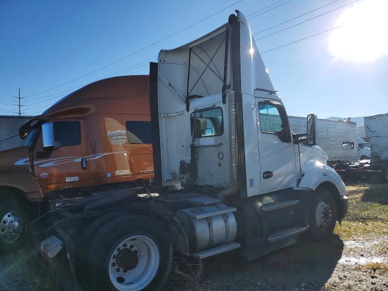 2020 Kenworth Construction T680