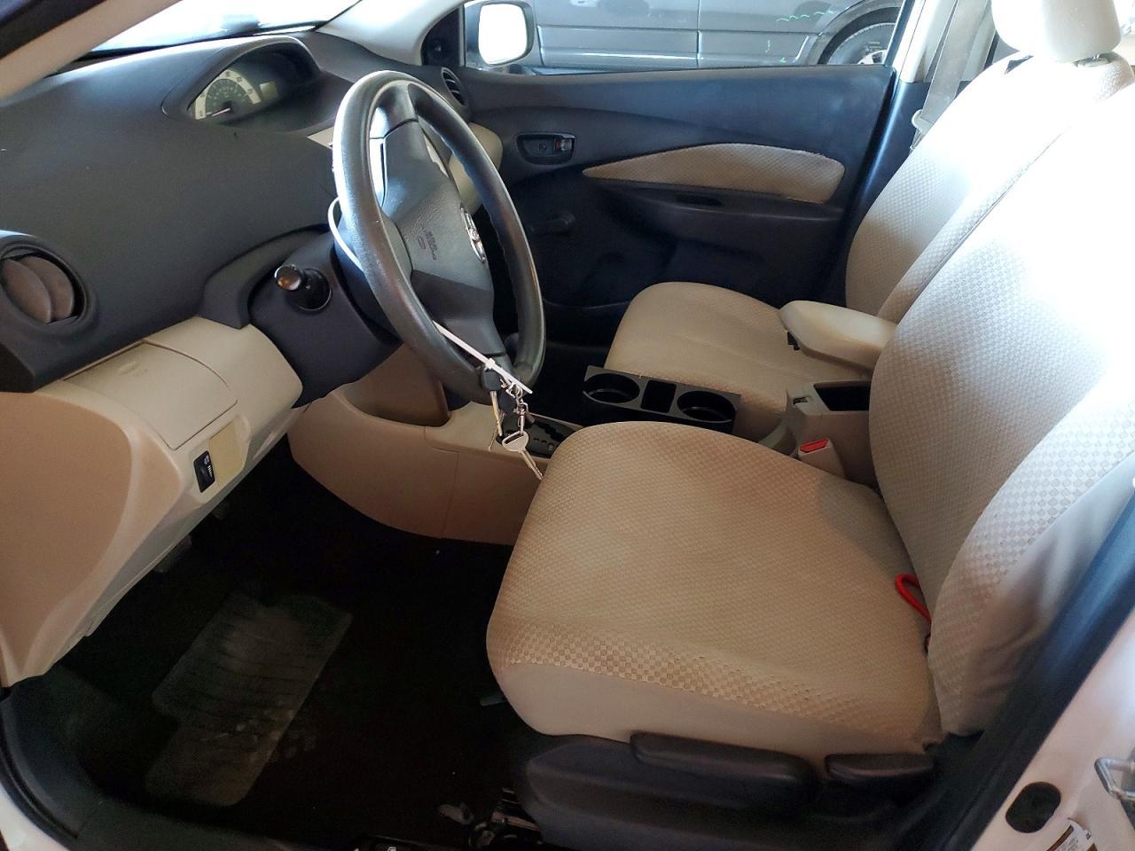 2007 Toyota Yaris Base