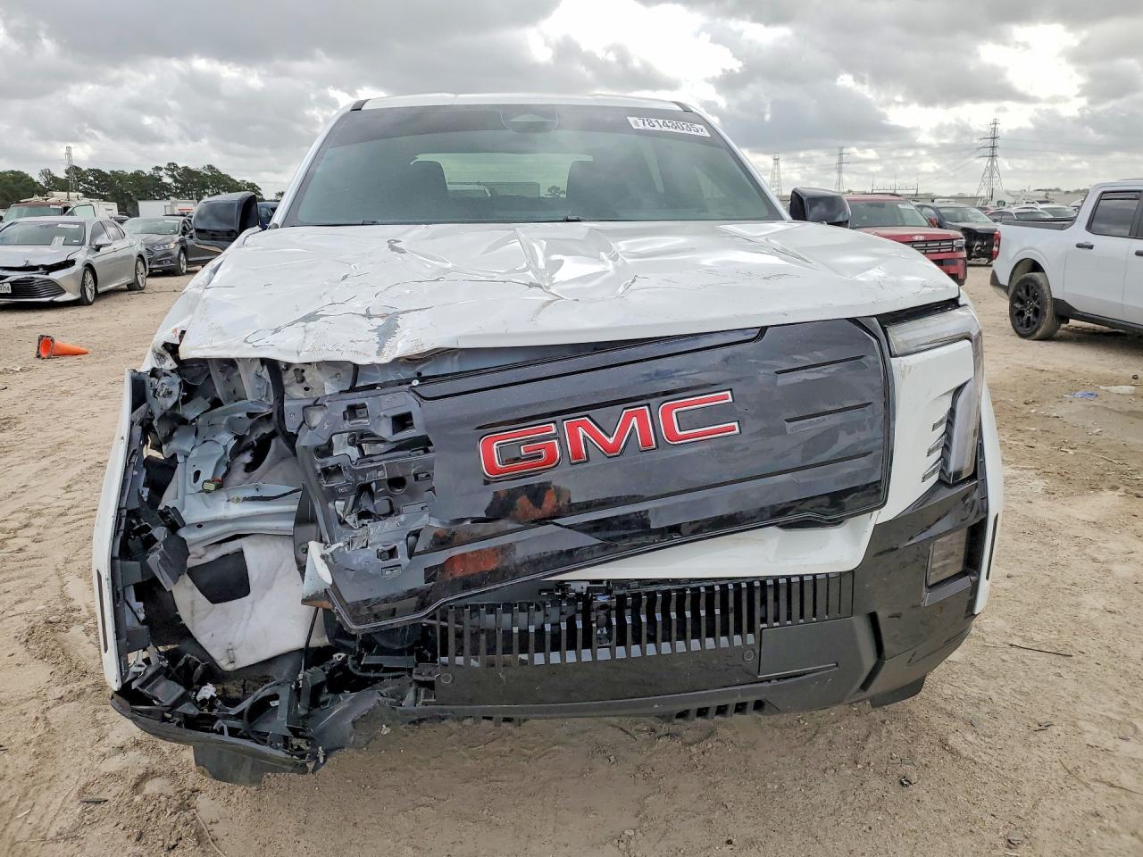 2026 GMC Sierra Elevation