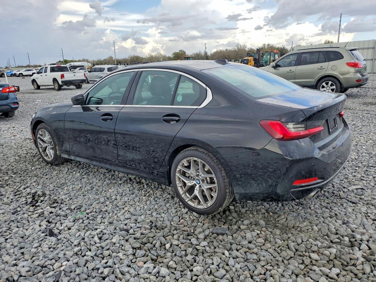 2026 BMW 330i