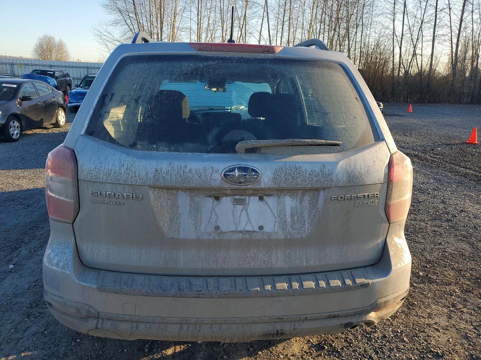 2015 Subaru Forester 2.5i