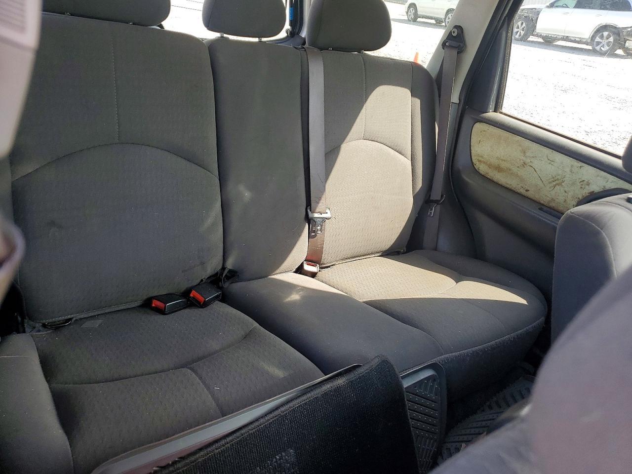 2005 Mazda Tribute i