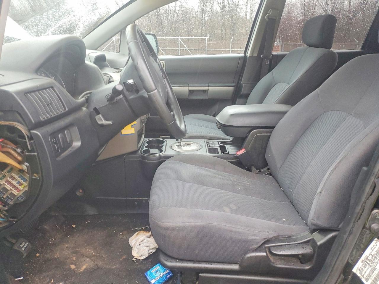 2004 Mitsubishi Endeavor ls