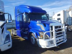 Salvage trucks for sale at Woodburn, OR auction: 2018 Volvo VN VNL