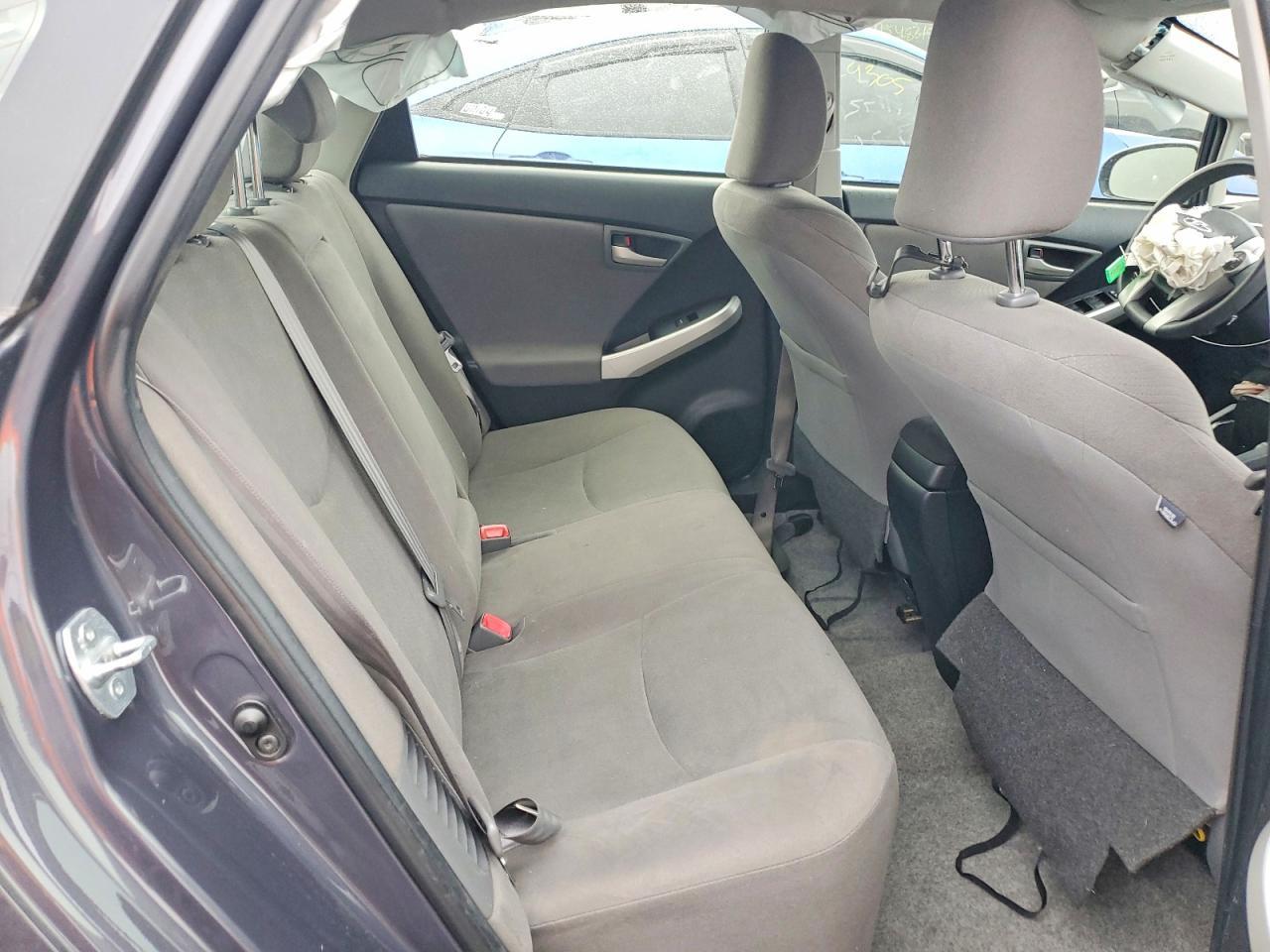 2015 Toyota Prius two