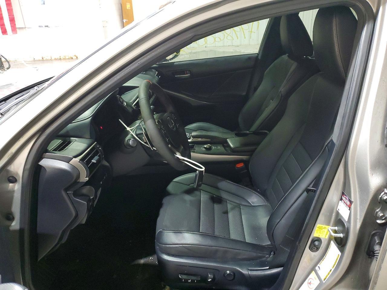 2018 Lexus Is 300 Base