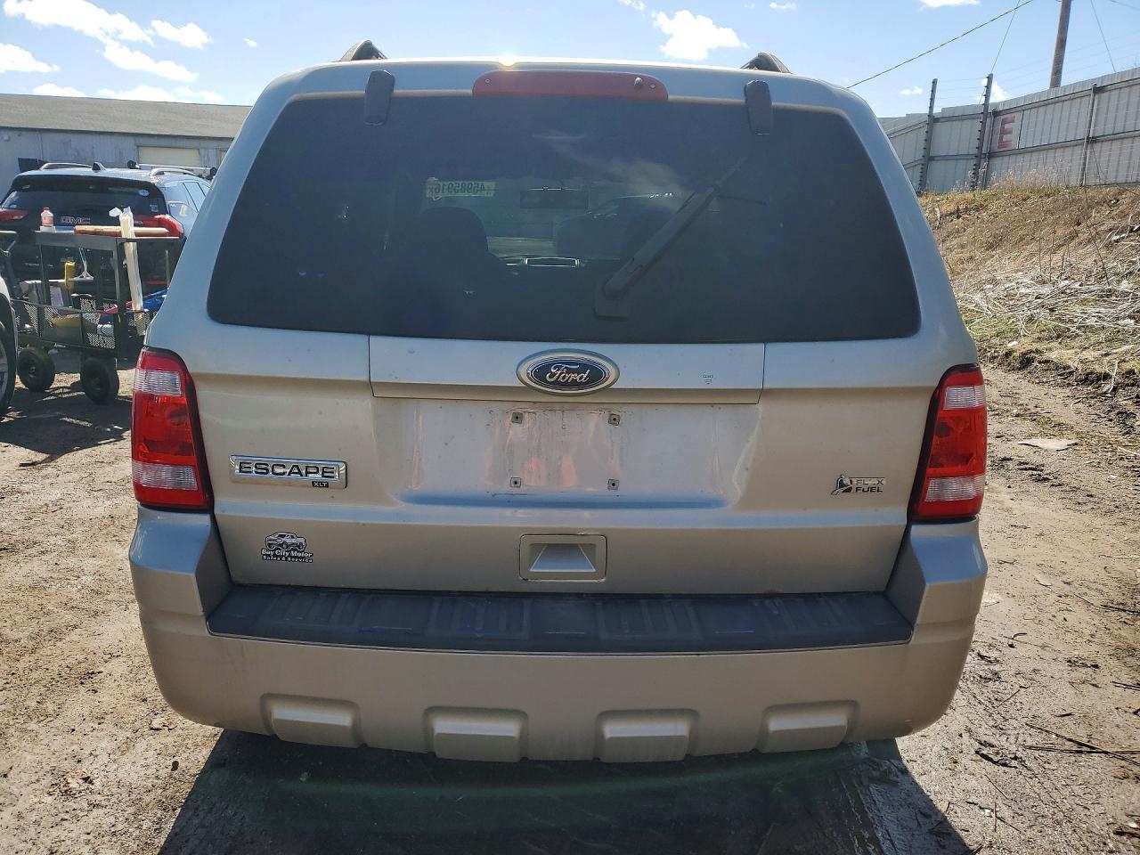 2010 Ford Escape xlt