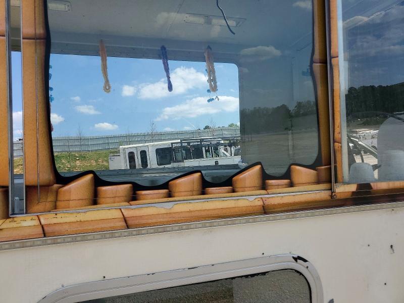 2013 Chev Express G3500