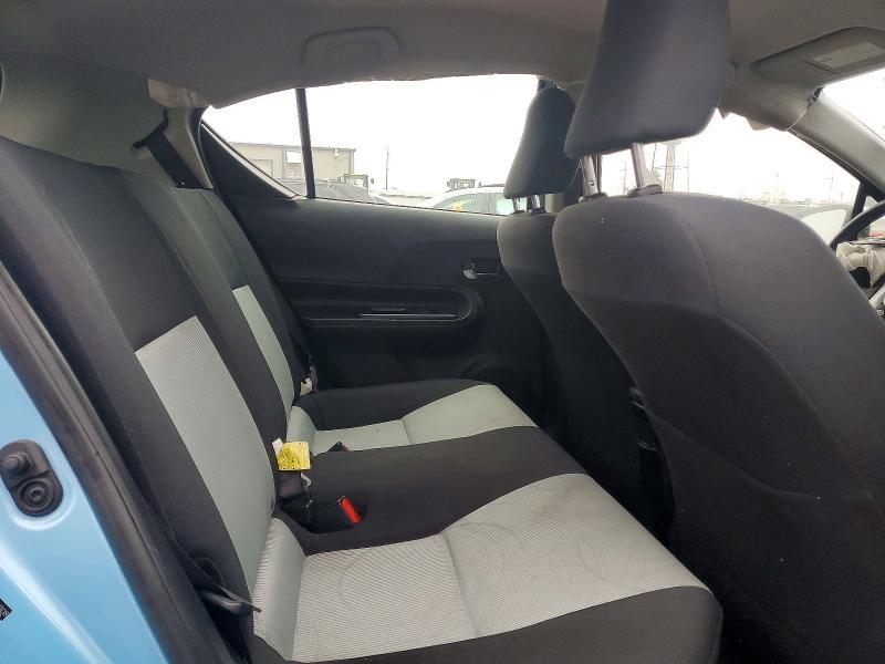 2015 Toyota Prius c two