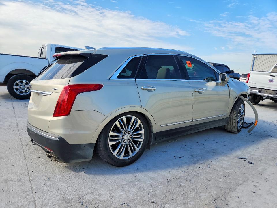 2017 Cadillac XT5 Premium Luxury