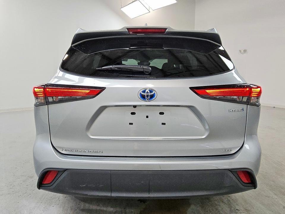 2022 Toyota Highlander Hybrid xle